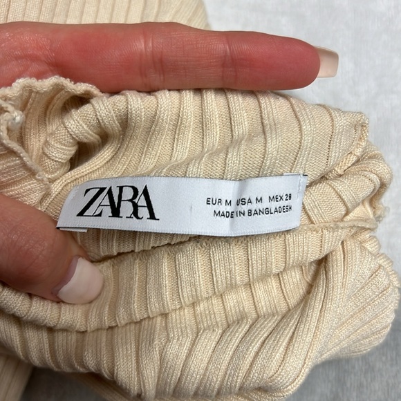 Zara Cream color turtleneck long sleeve - Picture 2 of 5
